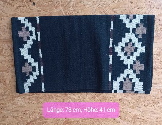 34. Showblanket schwarz/sand/creme